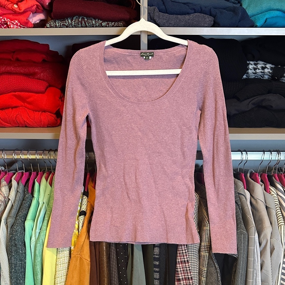 Eddie Bauer lavender long sleeve scoop neck ribbed lightweight sweater size SP